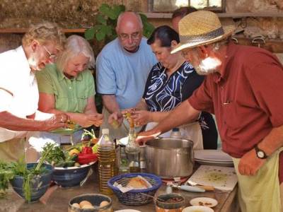 Μυηθείτε στα μυστικά της Παραδοσιακής Μαγειρικής και ανακαλύψτε τη Δύναμη της Θετικής Σκέψης στις εκδηλώσεις του Λυκείου των Ελληνίδων Λήμνου