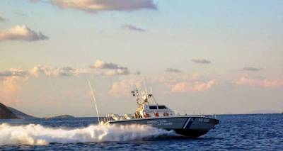 Λήμνος: Κοινή επιχείρηση λιμενικού - ΕΚΑΒ για εργαζόμενο αλιευτικού σκάφους ανοιχτά της Λήμνου | Νεκρός ο άτυχος άνδρας