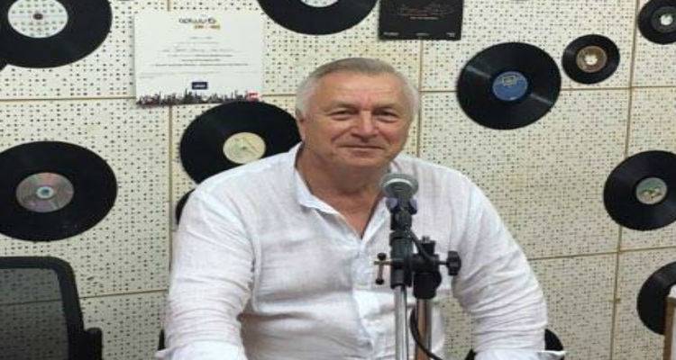 Ο Ρώσος δημοσιογράφος που αποκάλυψε το πυρηνικό ατύχημα στο Τσερνόμπιλ στο στούντιο του FM 100 (mp3 + photos)