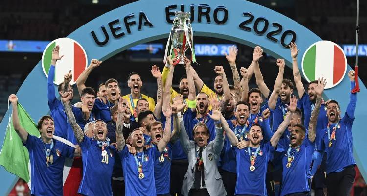 EURO 2021: Η Ιταλία πρωταθλήτρια Ευρώπης, νίκησε 3-2 την Αγγλία στα πέναλτι!