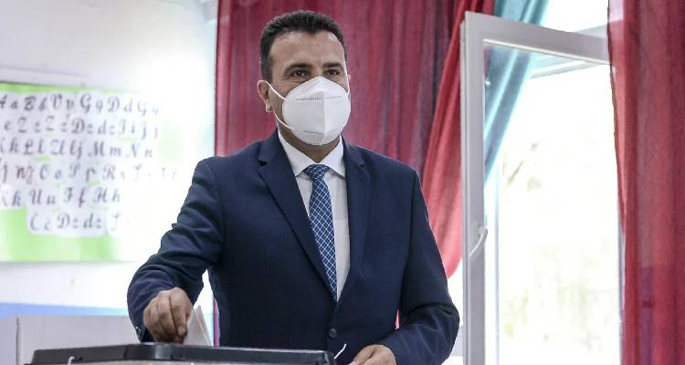 Βόρεια Μακεδονία: Παραιτήθηκε ο Ζόραν Ζάεφ από πρωθυπουργός | Πανωλεθρία του κόμματός του στις δημοτικές εκλογές