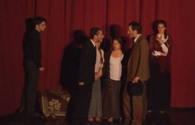 Το θεατρικό έργο «Έγκλημα και τιμωρία» του Ντοστογιέφσκι ανεβαίνει στο Γυμνάσιο Μύρινας