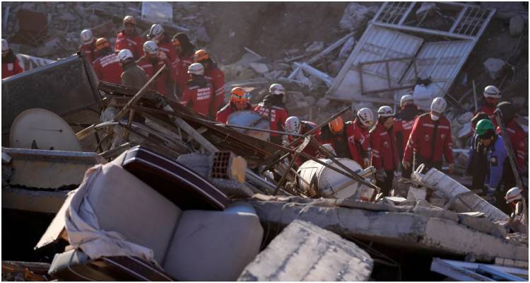 Σεισμός 7,8 Ρίχτερ στην Τουρκία: Ξεπέρασαν τους 16.000 οι νεκροί | Λιγοστεύουν οι ελπίδες στα ερείπια