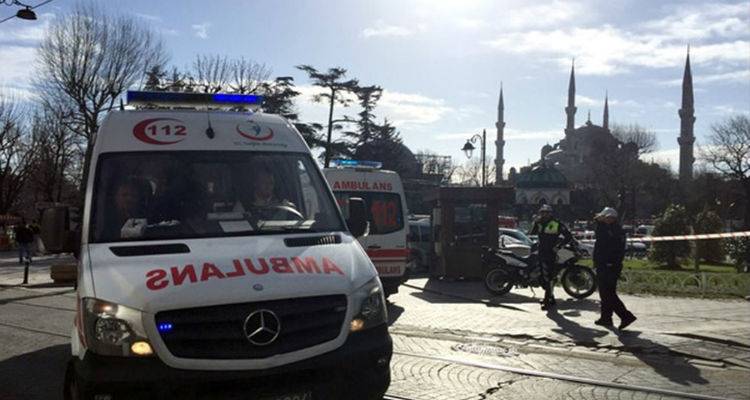 Καμικάζι αιματοκύλισε την καρδιά της Κωνσταντινούπολης