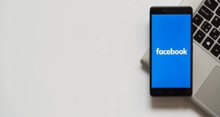 Facebook: Αλλάζει... υποχρεωτικά η εμφάνισή του από τον Σεπτέμβριο | Η νέα μορφή