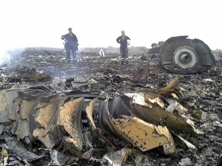 Παγκόσμιο σοκ από τη συντριβή Boeing στην Ουκρανία | Νεκροί οι 298 επιβαίνοντες