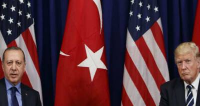 Η Τουρκία το τραβάει: Ένταλμα σύλληψης και για δεύτερο υπάλληλο του αμερικανικού προξενείου
