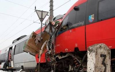 Σύγκρουση τρένων με 11 τραυματίες στην Πορτογαλία