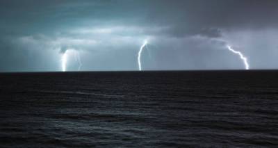 Έκτακτο δελτίο επιδείνωσης καιρού: Έρχονται καταιγίδες και ισχυροί άνεμοι