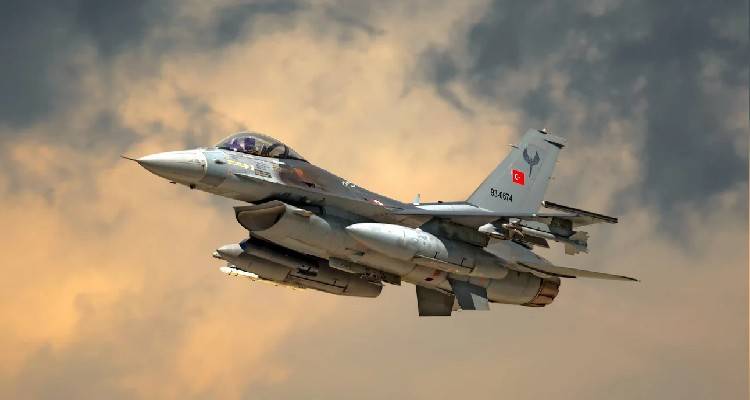 Απίστευτη πρόκληση: Δύο τουρκικά F-16 πέταξαν 2,5 ν.μ. από την Αλεξανδρούπολη | Έντονο διάβημα του ΥΠΕΞ