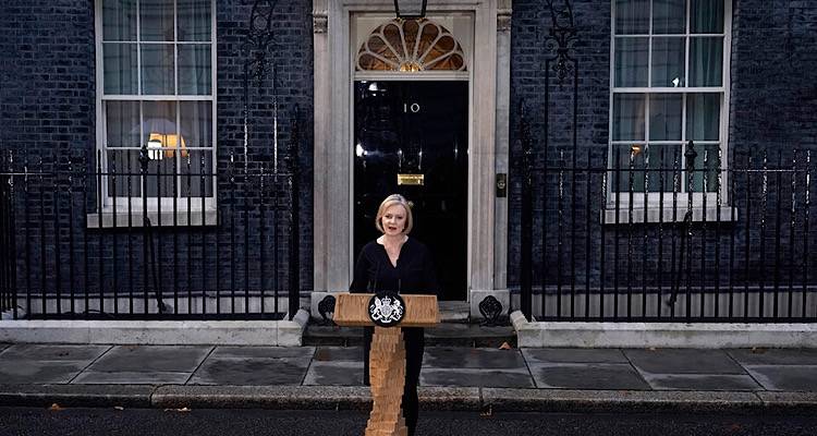 Βρετανία: Η Λιζ Τρας παραιτήθηκε από πρωθυπουργός