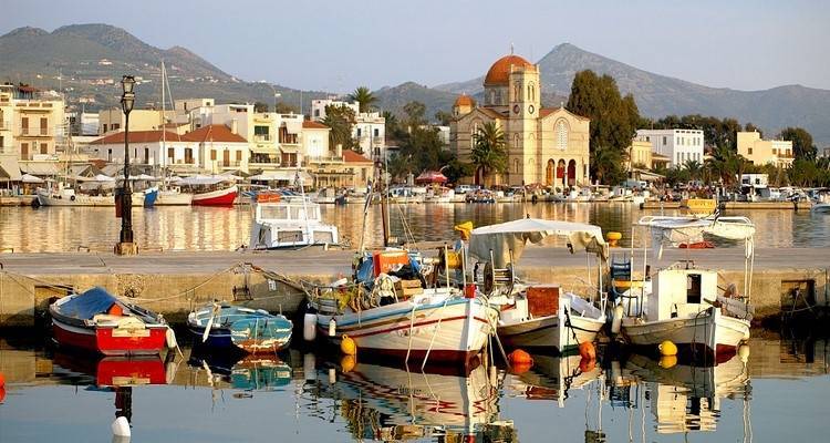 Ξενοδοχεία σε νησί της Ελλάδας προσφέρουν δωρεάν διανυκτέρευση για τους εκδρομείς της Πρωτομαγιάς