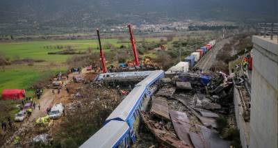 Σύγκρουση τρένων: Τριήμερο εθνικό πένθος κήρυξε ο Μητσοτάκης