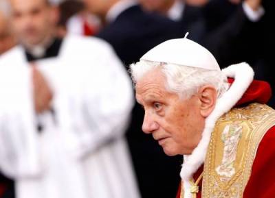 Ο Πάπας Βενέδικτος «τουίταρε» για πρώτη φορά