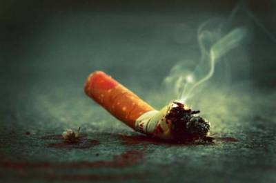 Ρωσία: Τσιγάρο «τέλος» από την Κυριακή σε μπαρ και εστιατόρια