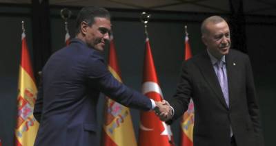 Ο Σάντσεθ βάζει πλάτες στον Ερντογάν - Η Ισπανία θα ναυπηγήσει αεροπλανοφόρα και υποβρύχια για την Τουρκία