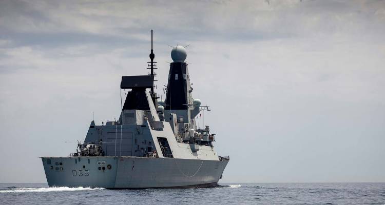 Μαύρη Θάλασσα: Διαψεύδει η Βρετανία το επεισόδιο με ρωσικό πολεμικό πλοίο
