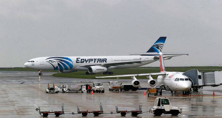 Εντοπίστηκαν τα συντρίμμια του αεροσκάφους της EgyptAir