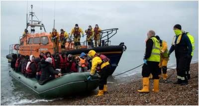 Βρετανία : Ο Ρίσι Σούνακ υπόσχεται να τερματίσει τις αιτήσεις ασύλου από τις αφίξεις μικρών σκαφών