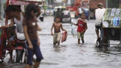 Φιλιππίνες: Αγνοείται η τύχη 24 ψαράδων εξαιτίας τυφώνα