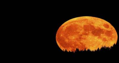 Στις 27 Σεπτεμβρίου στρέψτε το βλέμμα ψηλά και απολαύστε το σπάνιο φεγγάρι (video)