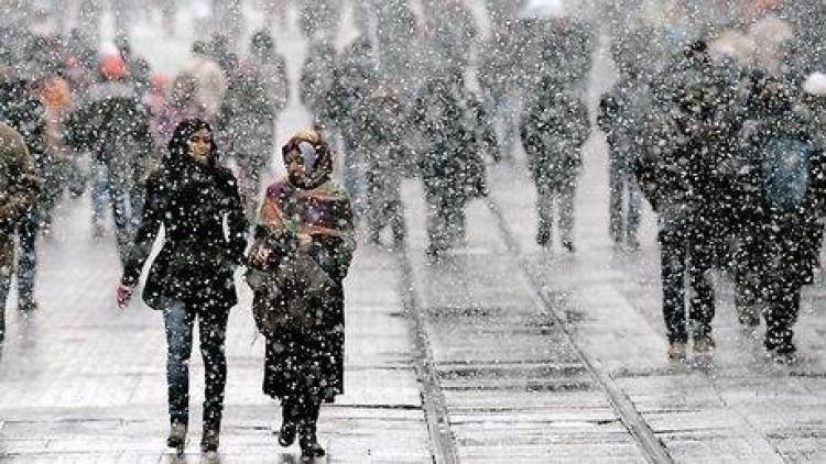 «Παραλύουν» Τουρκία και Ρουμανία από τις ισχυρές χιονοπτώσεις