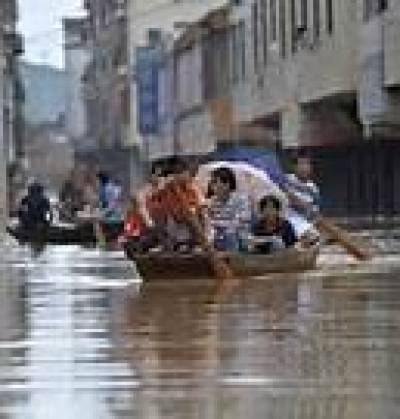 Αγνοούμενοι χιλιάδες άστεγοι από τις πλημμύρες στην Κίνα