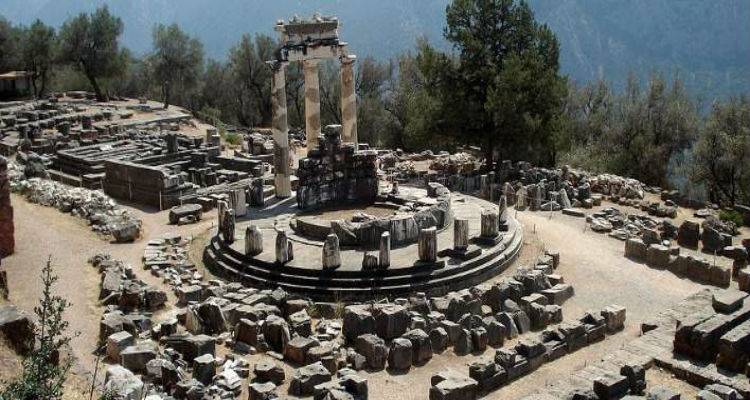 Γιατί οι αρχαίοι Έλληνες έχτιζαν σκόπιμα ναούς πάνω σε σεισμικά ρήγματα