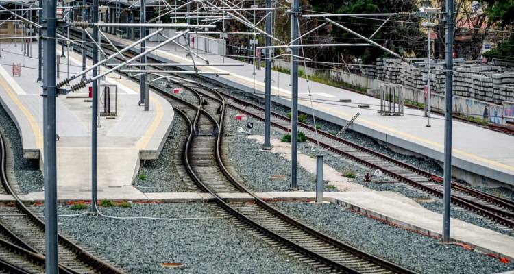 Τα μέτρα που θα ανακοινώσει η κυβέρνηση στις 11 για τα τρένα | Στην Αθήνα ειδικοί της ΕΕ για τεχνογνωσία