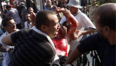 Σε εξέγερση καλεί η Μουσουλμανική Αδελφότητα μετά τον θάνατο 42 διαδηλωτών στο Κάιρο